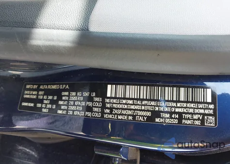 2018 Alfa Romeo Stelvio Ti z USA, uszkodzony, nr VIN ZASFAKBN7J7B66690